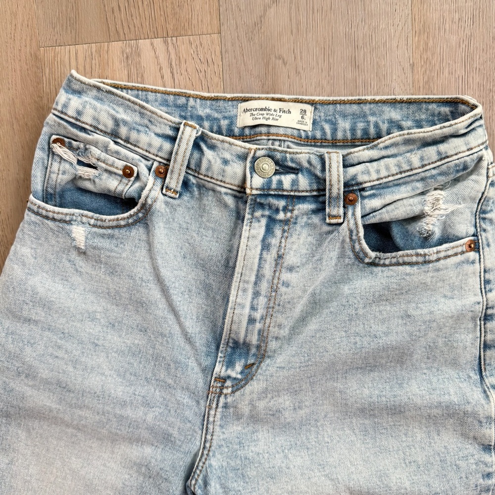 Abercrombie & Fitch The Crop Wide Leg Ultra High Rise - Picture 2 of 3